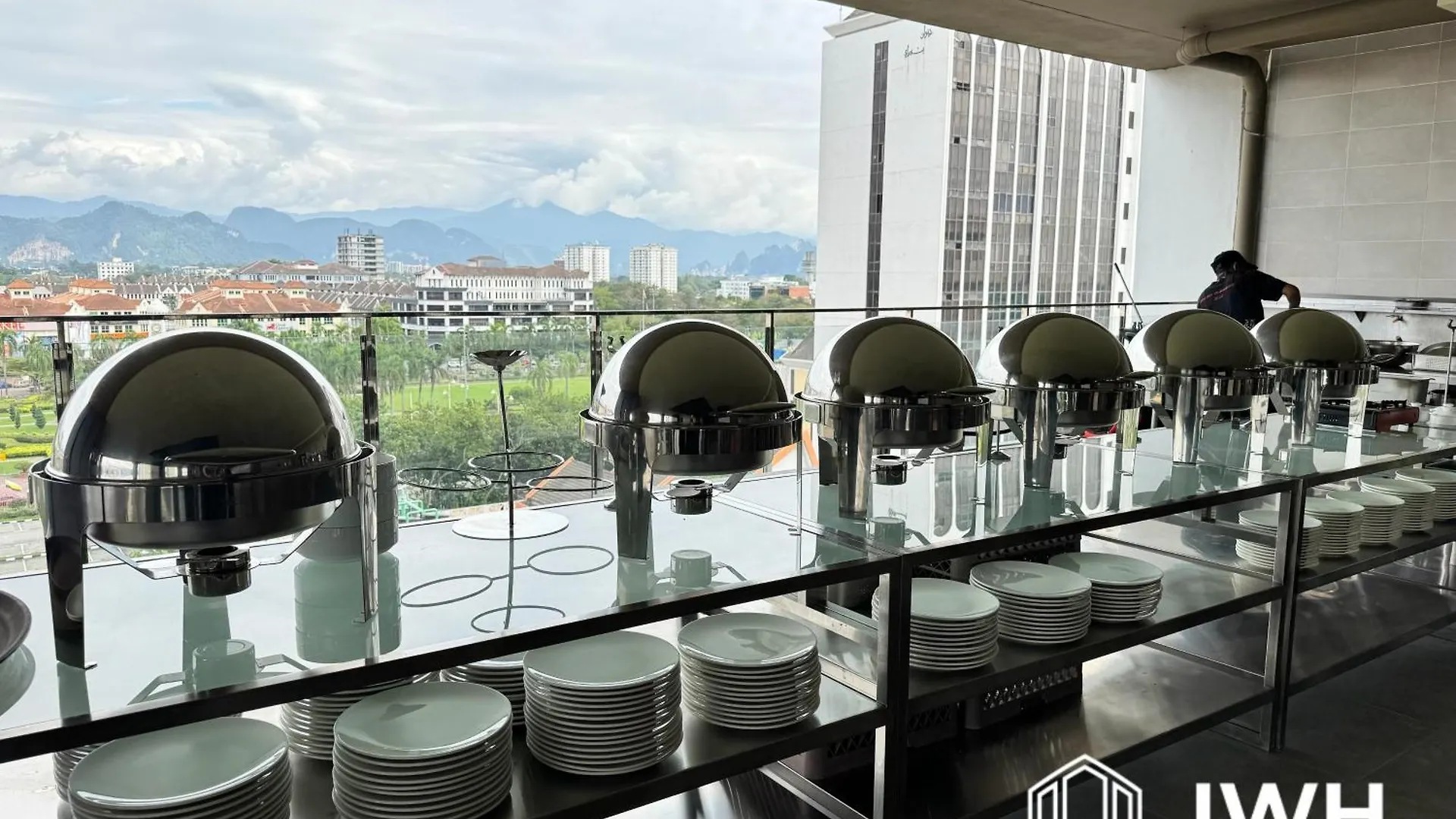 Icc Ipoh Town Premium Suites By Iwh Suites 0*,